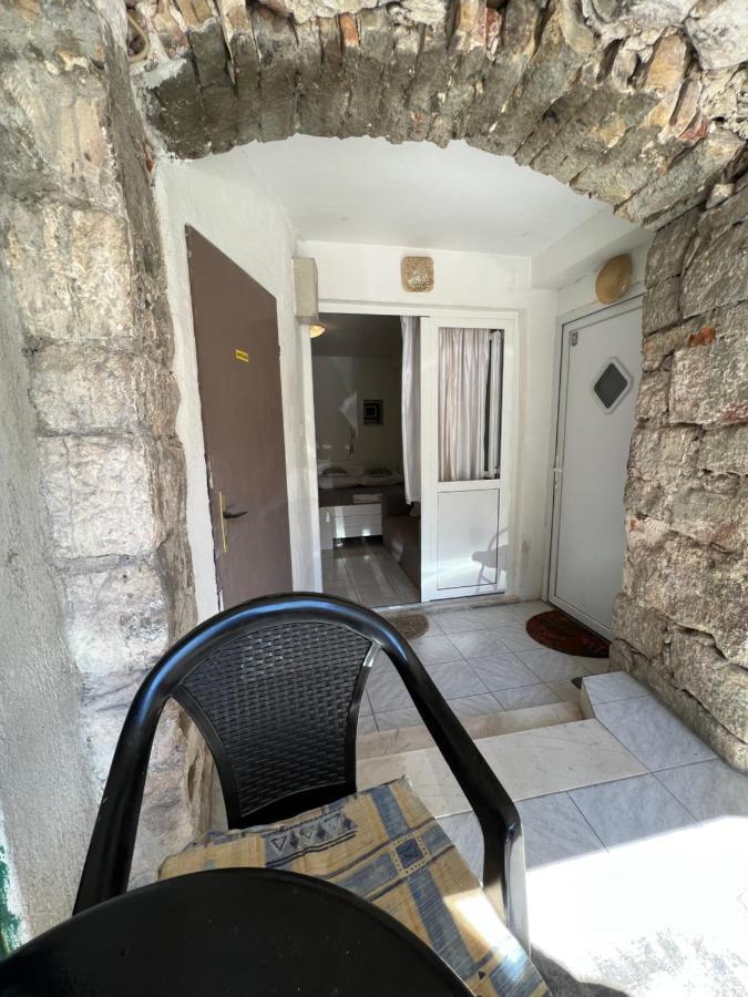 Old Town Apartment Nina Split Buitenkant foto